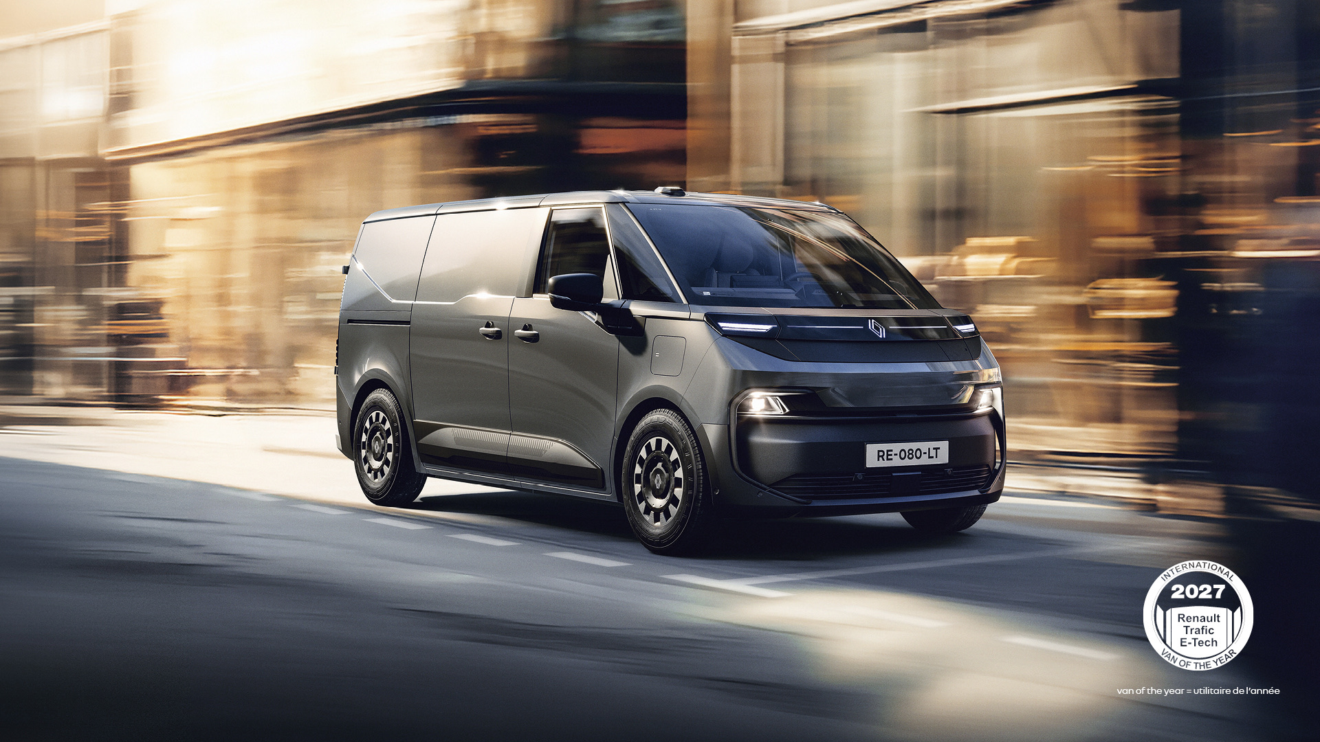 Noul Renault Trafic Van E-Tech electric, cu sigla International Van of the Year 2027