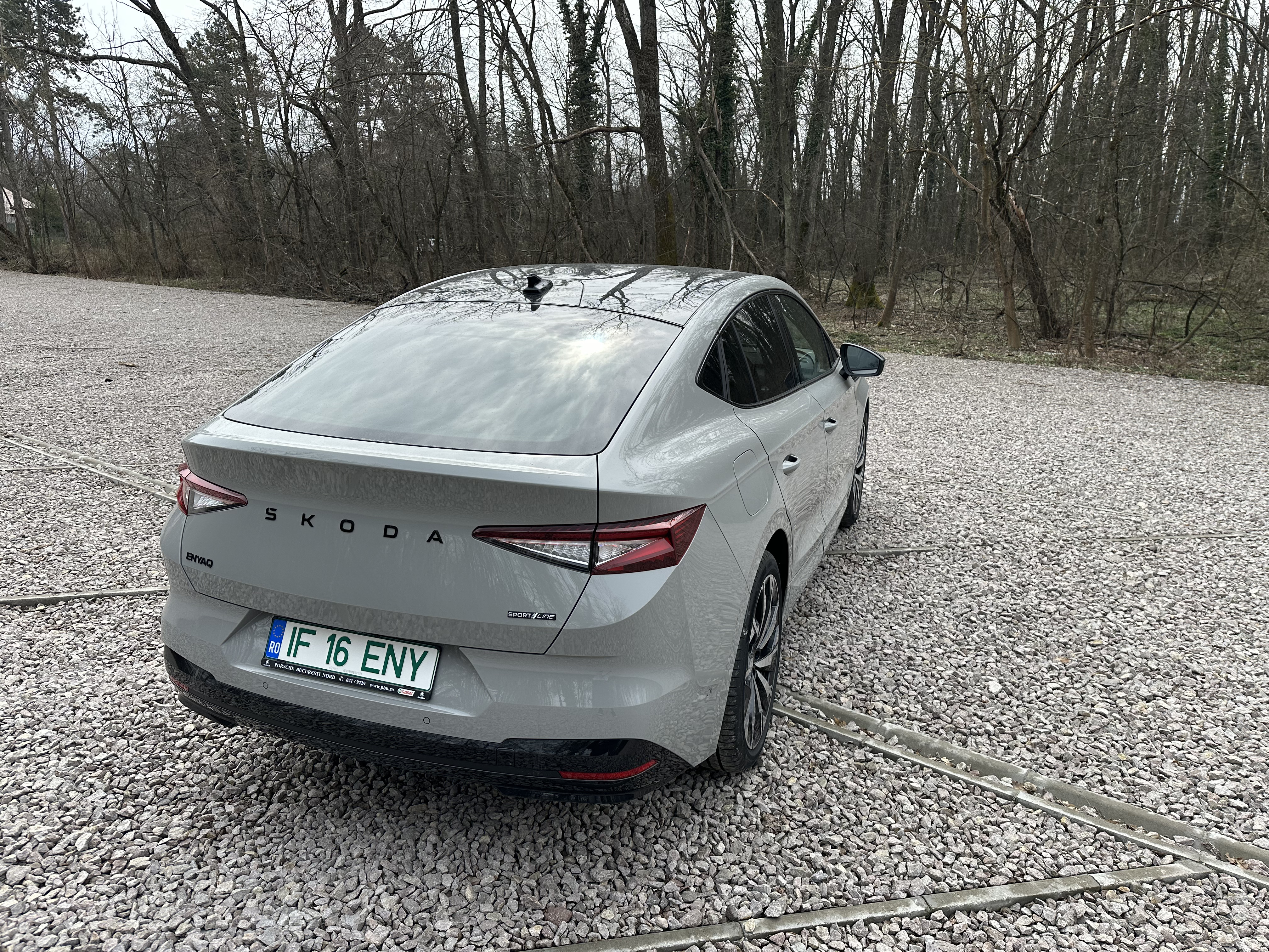 Skoda Enyaq Coupe review: SUV-ul electric de familie care arată mai bine decât ar trebui
