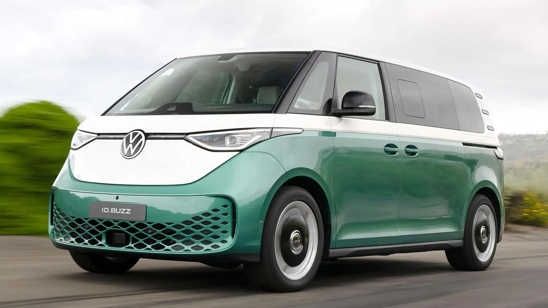 Volkswagen ID. Buzz LWB aduce mai mult din toate